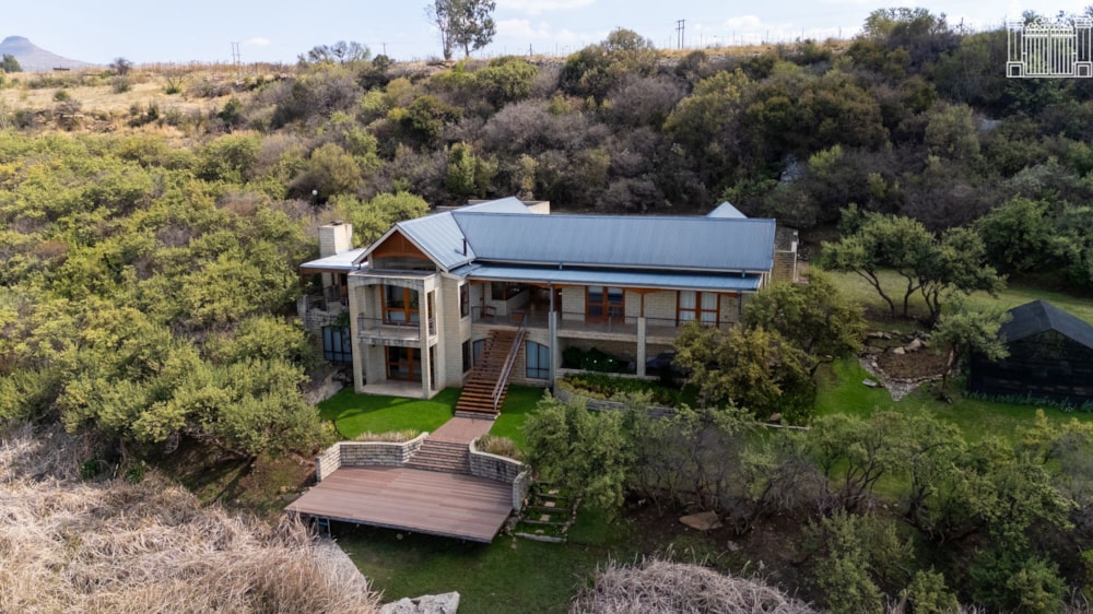 Equestrian farm for sale in Clarens - 1CS1715262