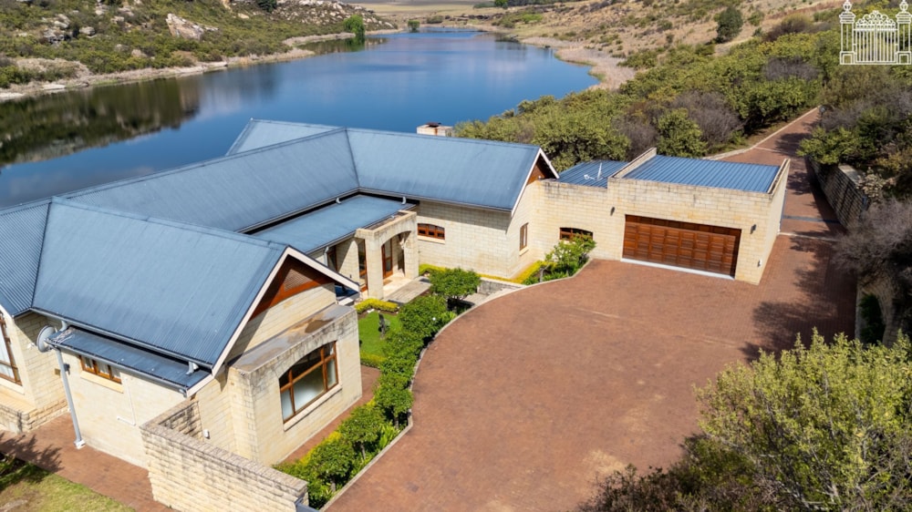 Equestrian farm for sale in Clarens - 1CS1715262