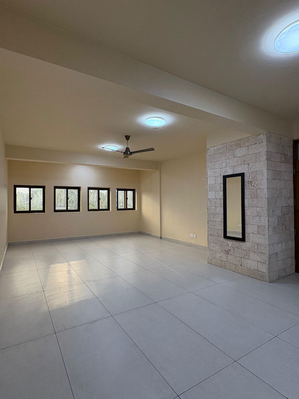 Apartment for sale in Nyali, Kenya - 3KE1716552