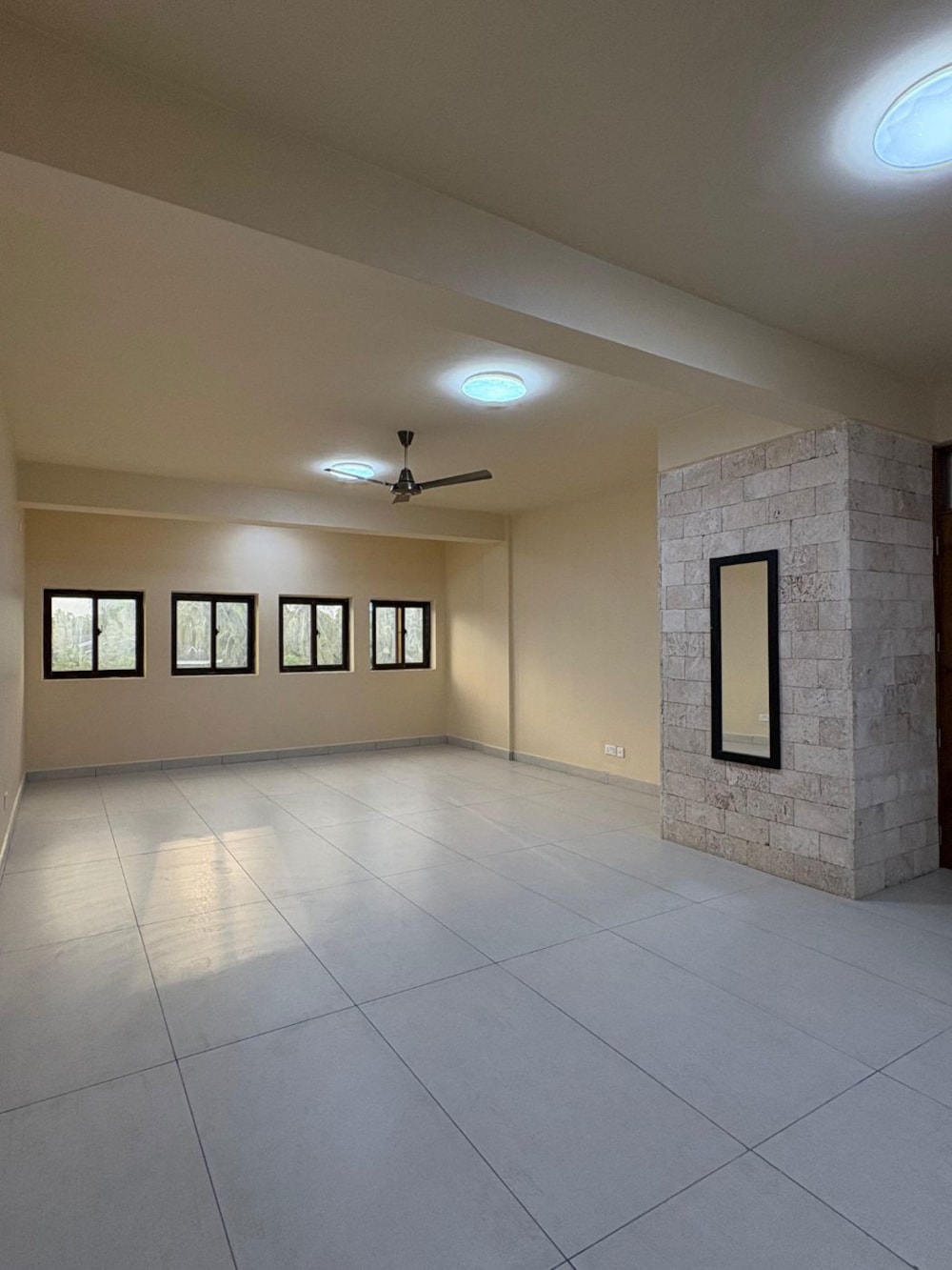 Apartment for sale in Nyali, Kenya - 3KE1716552