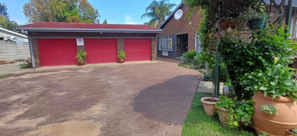 House for sale in Aviary Hill - 1NW1717592