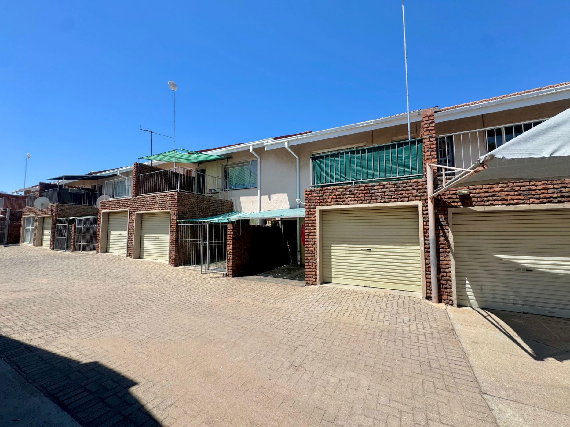 Townhouse for sale in Polokwane Central - 1PS1716913
