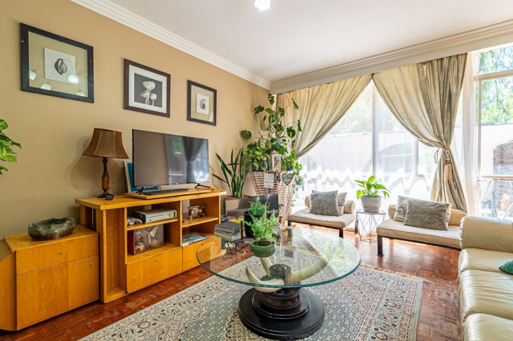 Apartment for sale in Sandown, Sandton - HP1717802 Apartment for sale in Sandown, Sandton - HP1717802