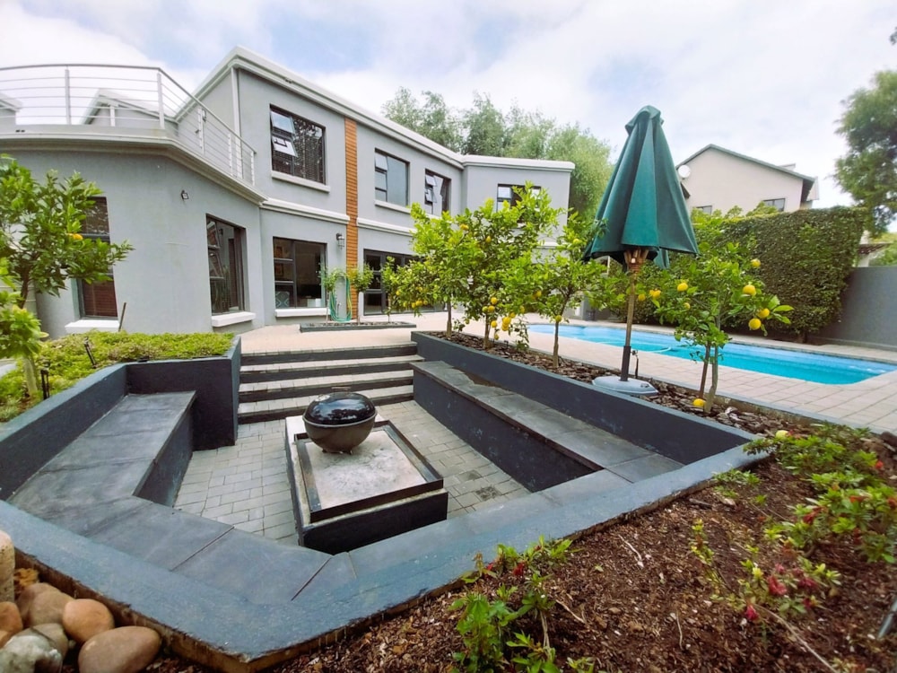 Security estate home for sale in Midstream Estate - CN1716235 Security estate home for sale in Midstream Estate - CN1716235