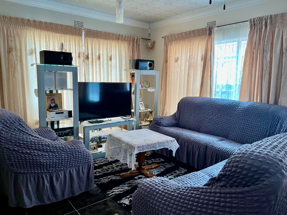 House for sale in Lennoxton - 1NW1715983 House for sale in Lennoxton - 1NW1715983