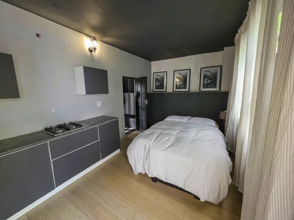 Security estate home let in Kosmos Ridge - 1HR1716258
