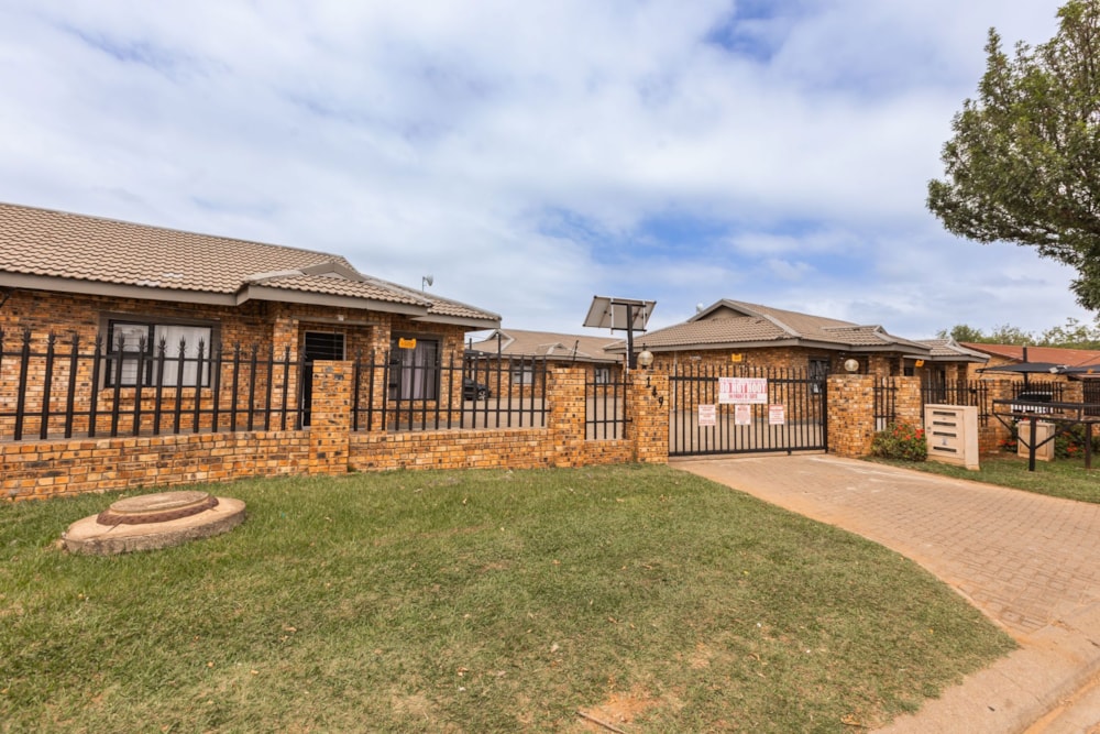 Cluster for sale in Sunset View, Newcastle - 1NW1719537