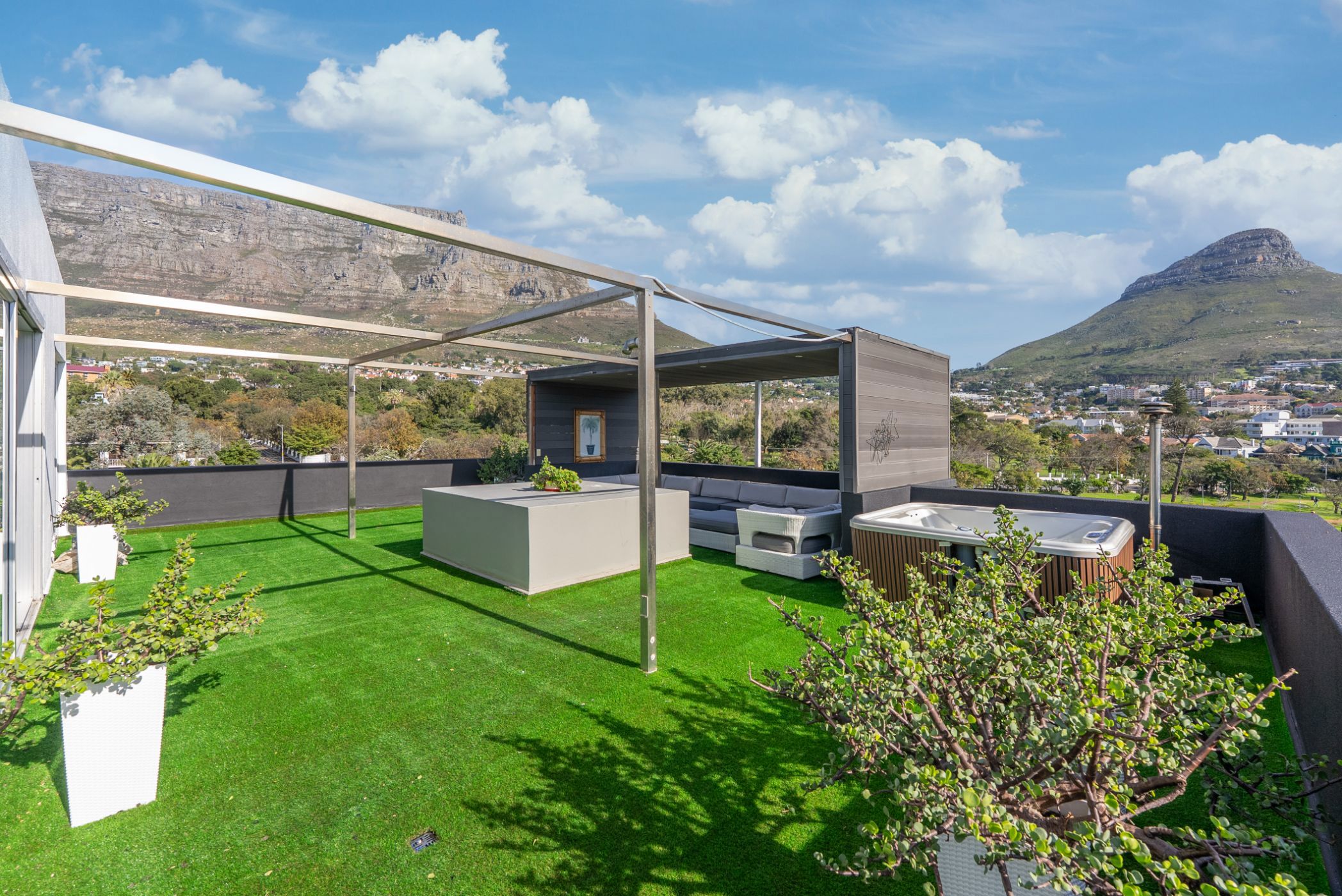 Apartment to rent in Oranjezicht - CBL1719675