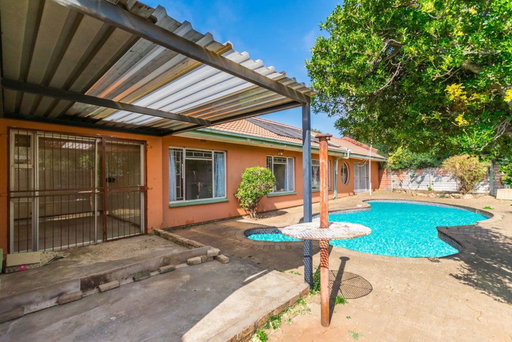 House for sale in Helikon Park - 1KR1716830