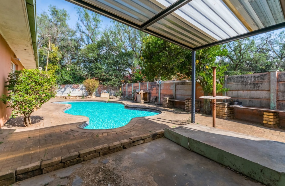 House for sale in Helikon Park - 1KR1716830