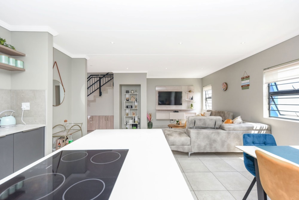 Double-storey house for sale in Lion Pride - FW1717480 Double-storey house for sale in Lion Pride - FW1717480