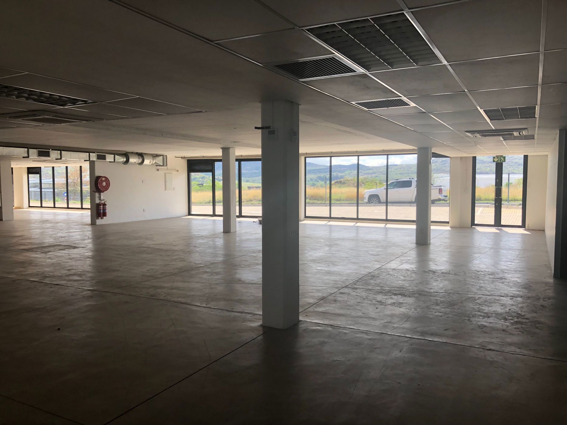 Commercial retail property to rent in Riverside Park - 1NS1716738