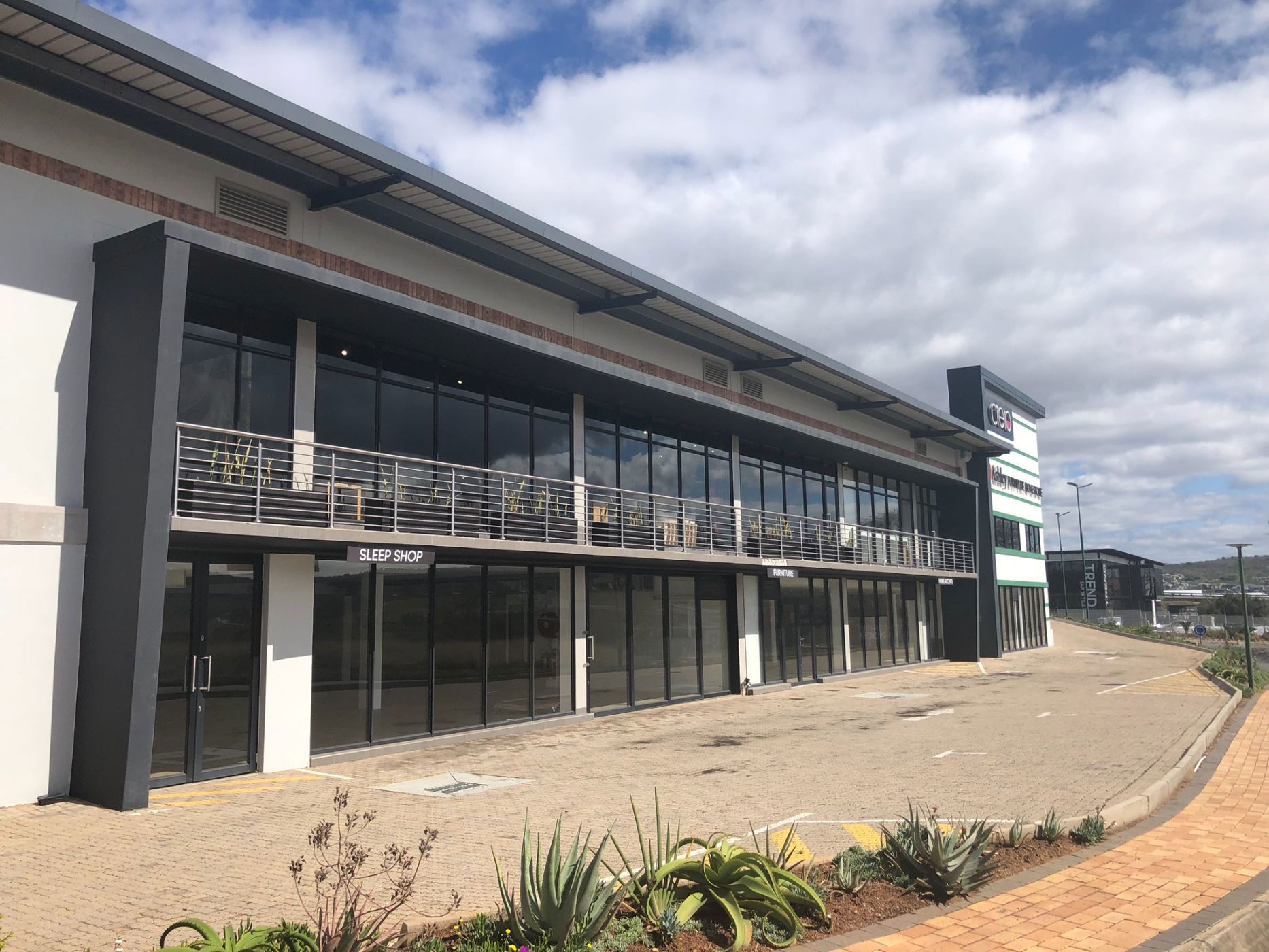 Commercial retail property to rent in Riverside Park - 1NS1716765