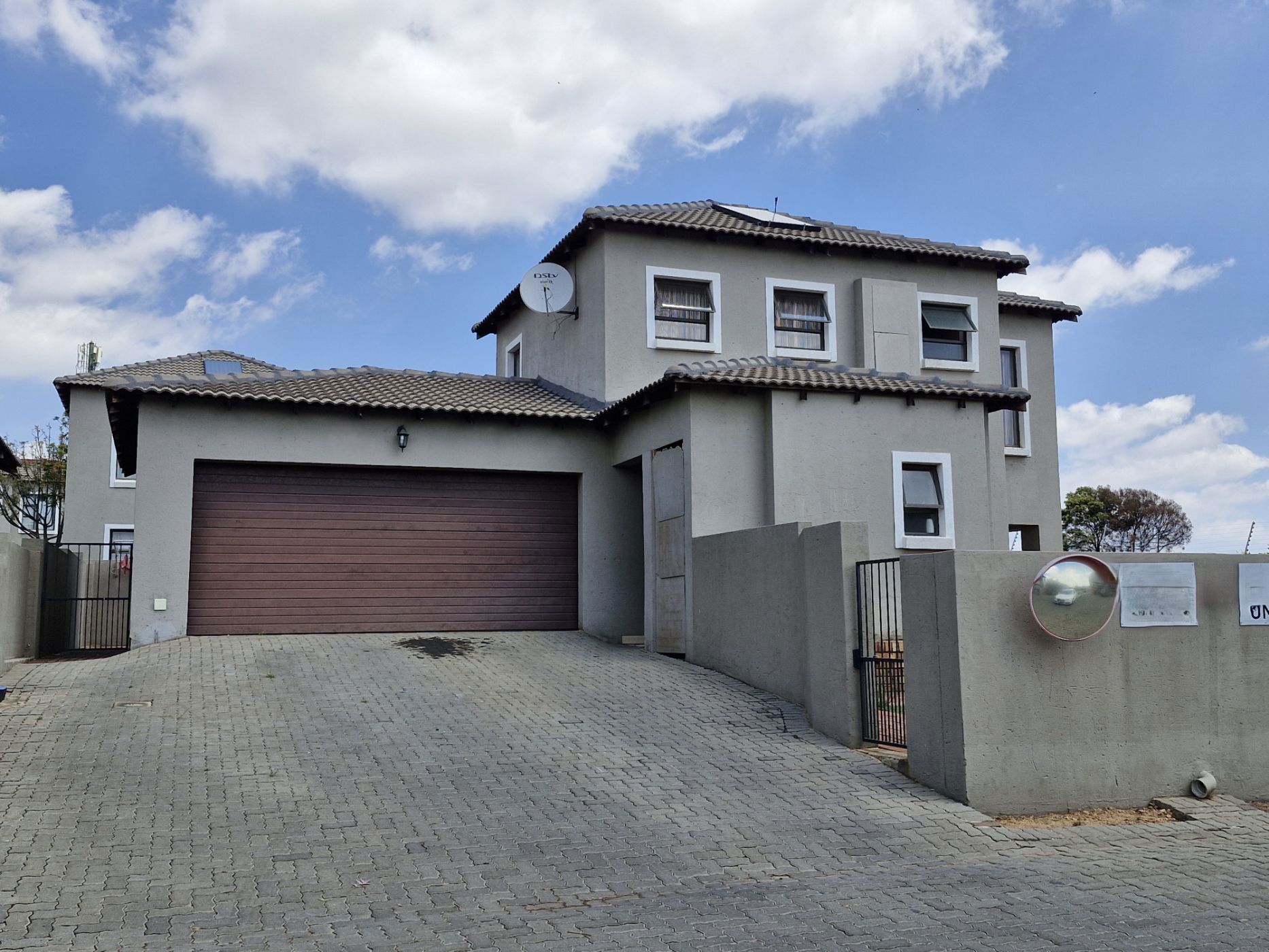 Security estate home for sale in Thatchfield Estate - CN1716829
