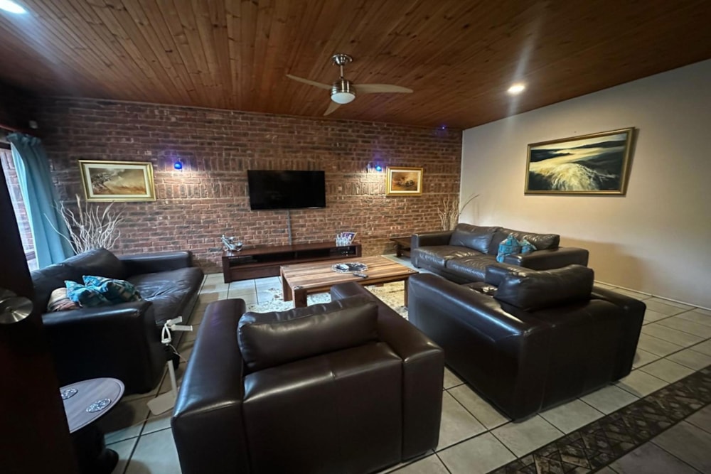 House for sale in Beverley Hills, Westville - 1WP1716786 House for sale in Beverley Hills, Westville - 1WP1716786