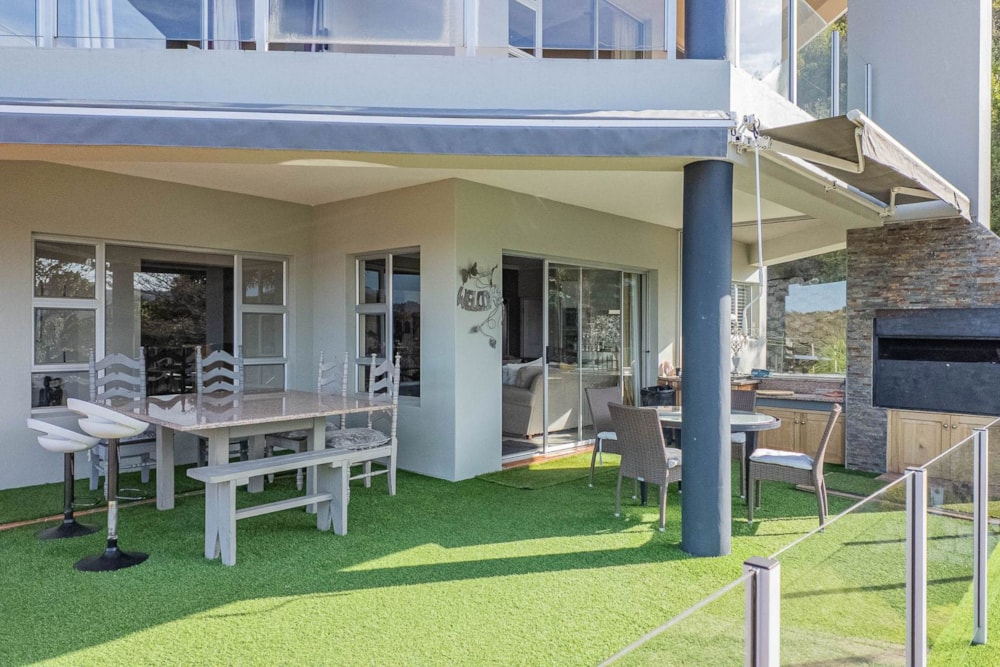 House for sale in Uitzicht, Knysna - 1KG1716849