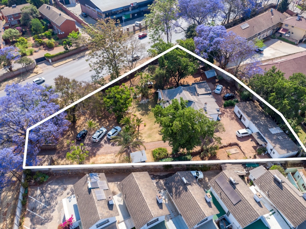 House for sale in Avondale, Zimbabwe - 3ZB1716856 House for sale in Avondale, Zimbabwe - 3ZB1716856