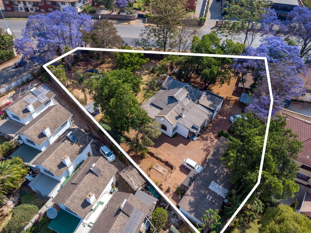 House for sale in Avondale, Zimbabwe - 3ZB1716856 House for sale in Avondale, Zimbabwe - 3ZB1716856