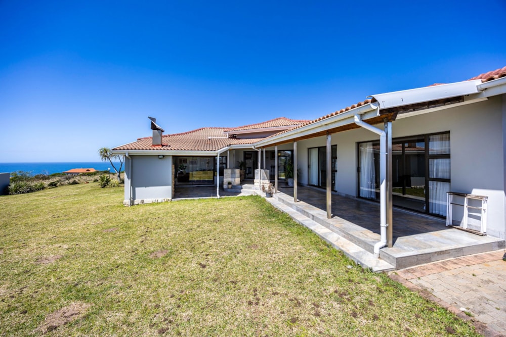 House for sale in Khamanga Bay - 1EZ1716873 House for sale in Khamanga Bay - 1EZ1716873