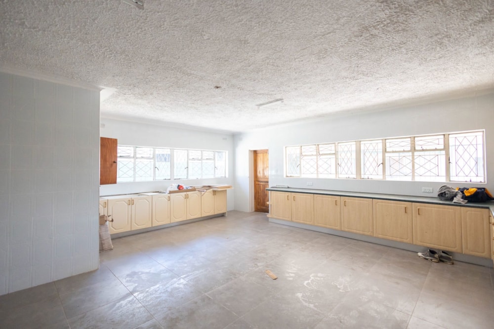 Commercial Building for sale in Highlands, Zimbabwe - 3ZB1716904