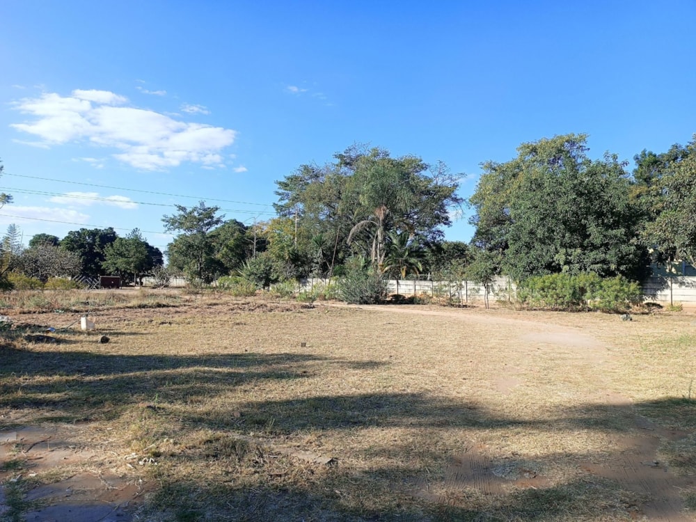 Residential vacant land for sale in Waterfalls, Zimbabwe - 3ZB1716914