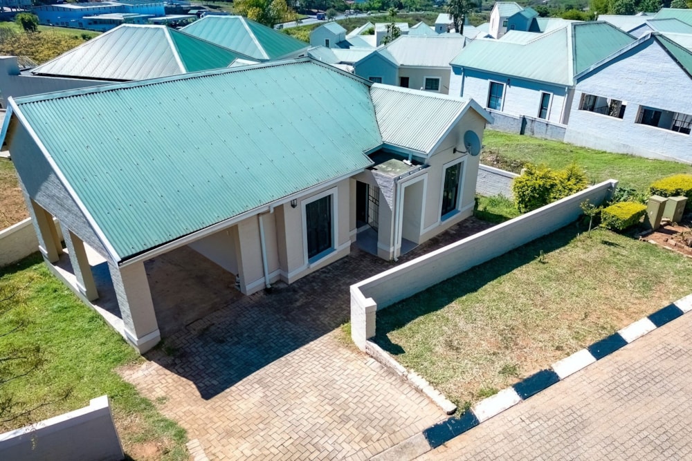 Townhouse for sale in White River - 1WR1716996