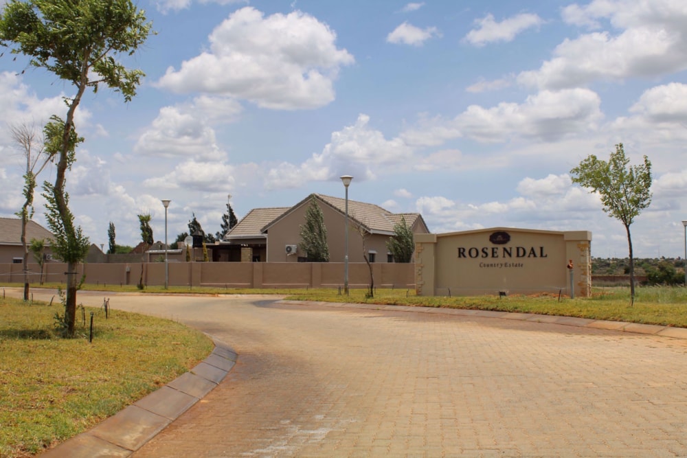 Vacant land sold in Vryburg Farms, Vryburg - 1RN1717023