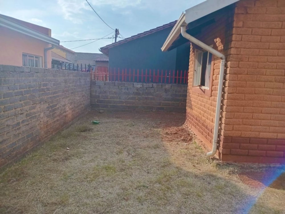 House for sale in Beverley Hills, Evaton - 1VT1717148 House for sale in Beverley Hills, Evaton - 1VT1717148