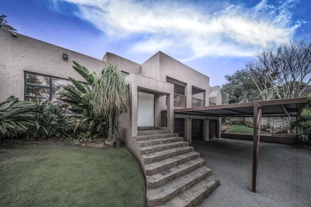 Double-storey house for sale in Model Park - 1WD1717084 Double-storey house for sale in Model Park - 1WD1717084