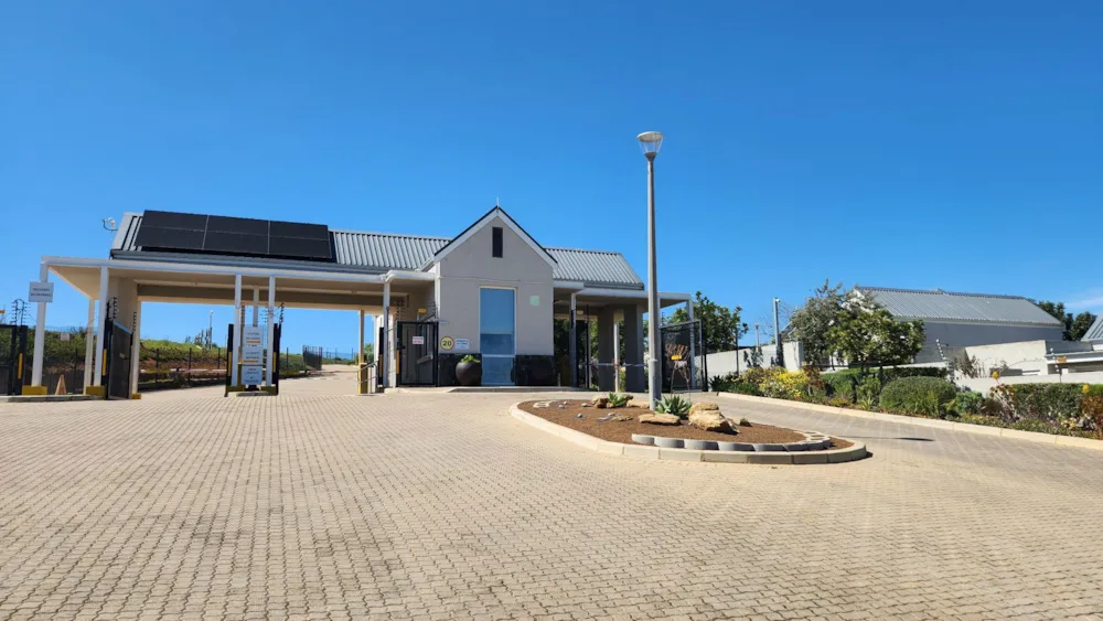 House let in Klipfontein A H - 1MS1717112 House let in Klipfontein A H - 1MS1717112