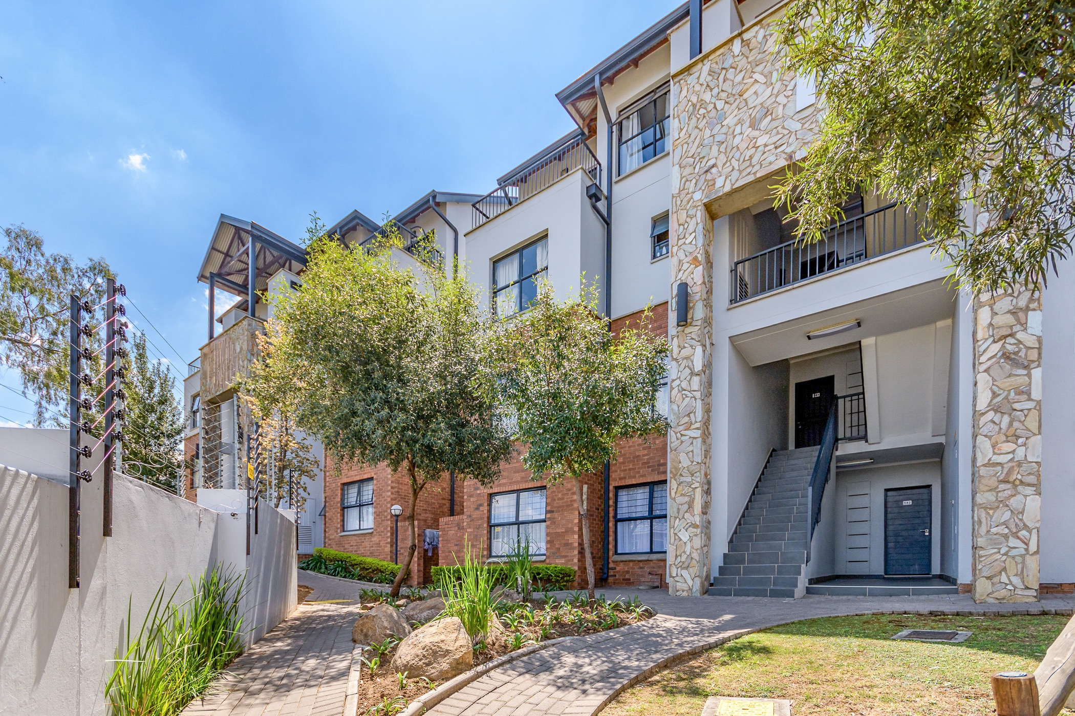 Apartment for sale in Olivedale - RAN1717349