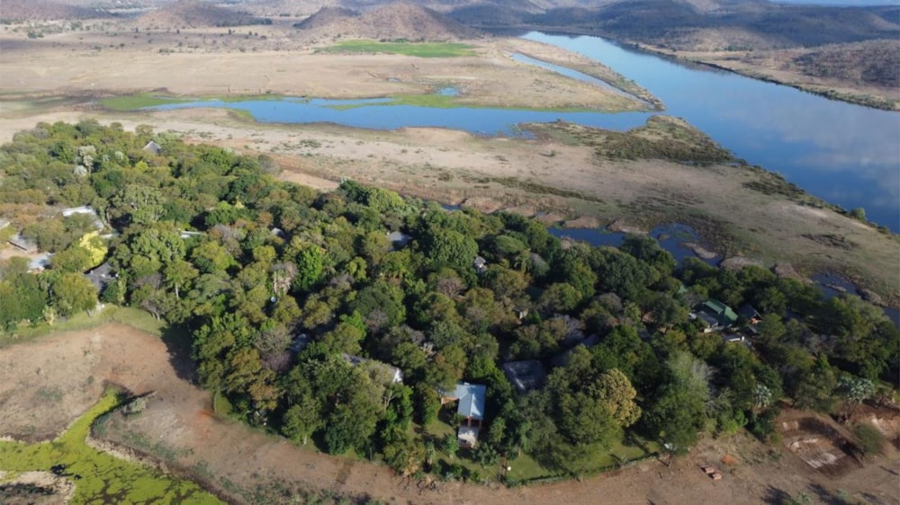 Country resort for sale in Victoria Falls, Zimbabwe - 3ZB1717141 Country resort for sale in Victoria Falls, Zimbabwe - 3ZB1717141