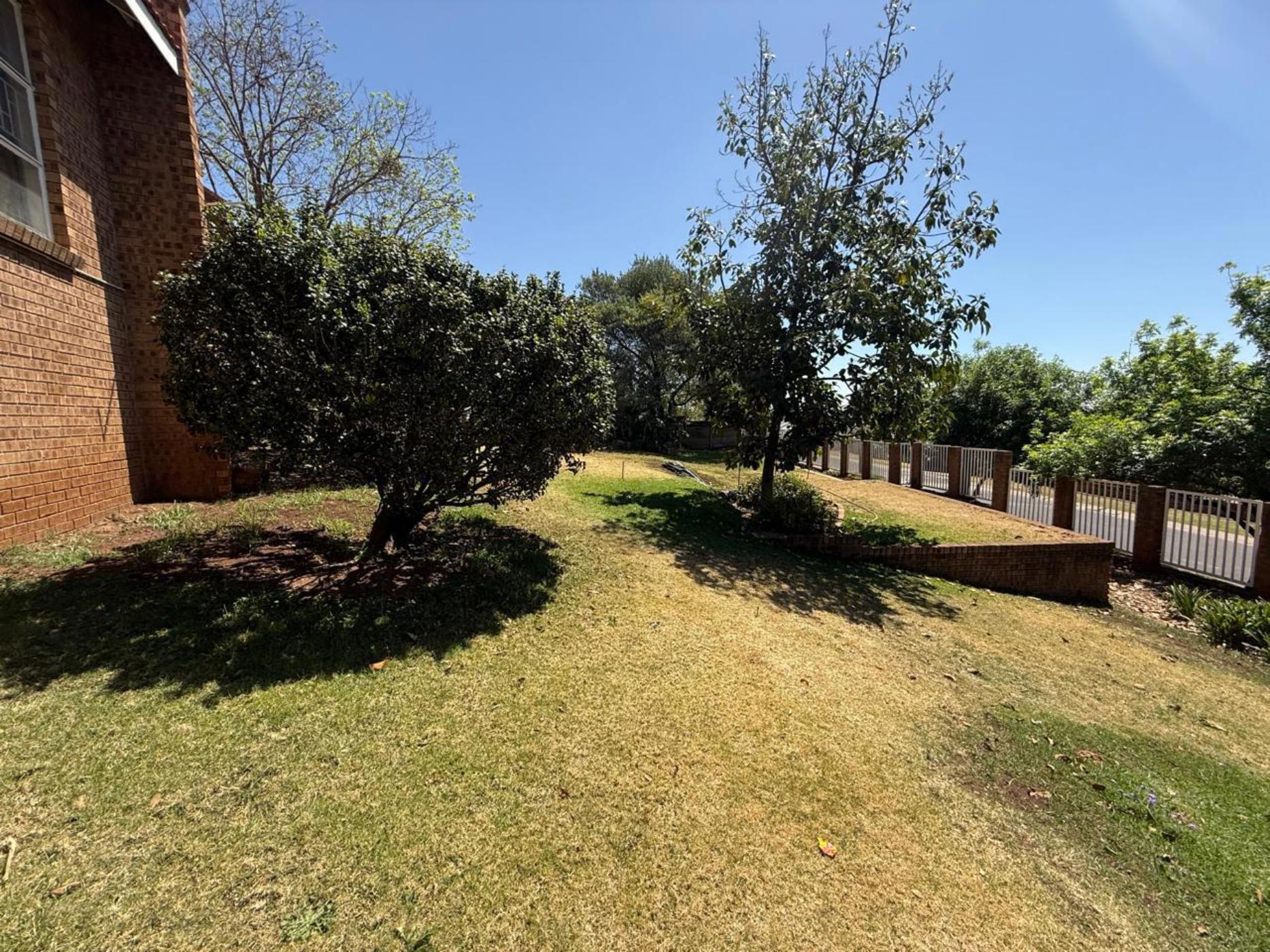 Multi-storey house for sale in Hoeveld Park - 1WD1717189