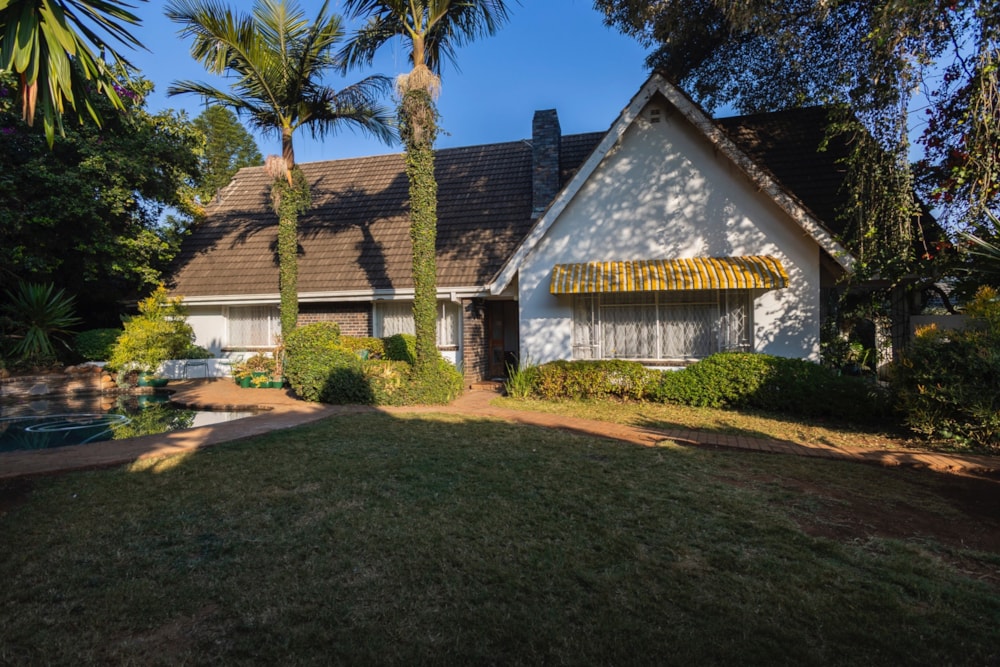 House for sale in Strathaven, Zimbabwe - 3ZB1717196 House for sale in Strathaven, Zimbabwe - 3ZB1717196