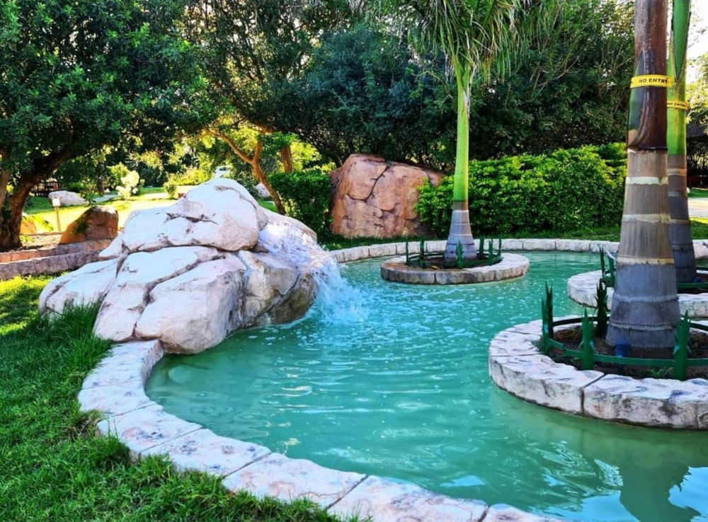 Commercial business for sale in Kweneng, Botswana - 3BO1717209 Commercial business for sale in Kweneng, Botswana - 3BO1717209