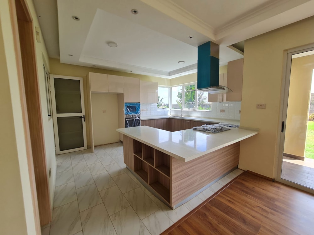 Townhouse for sale in Kiambu Road, Kenya - 3KE1717588 Townhouse for sale in Kiambu Road, Kenya - 3KE1717588