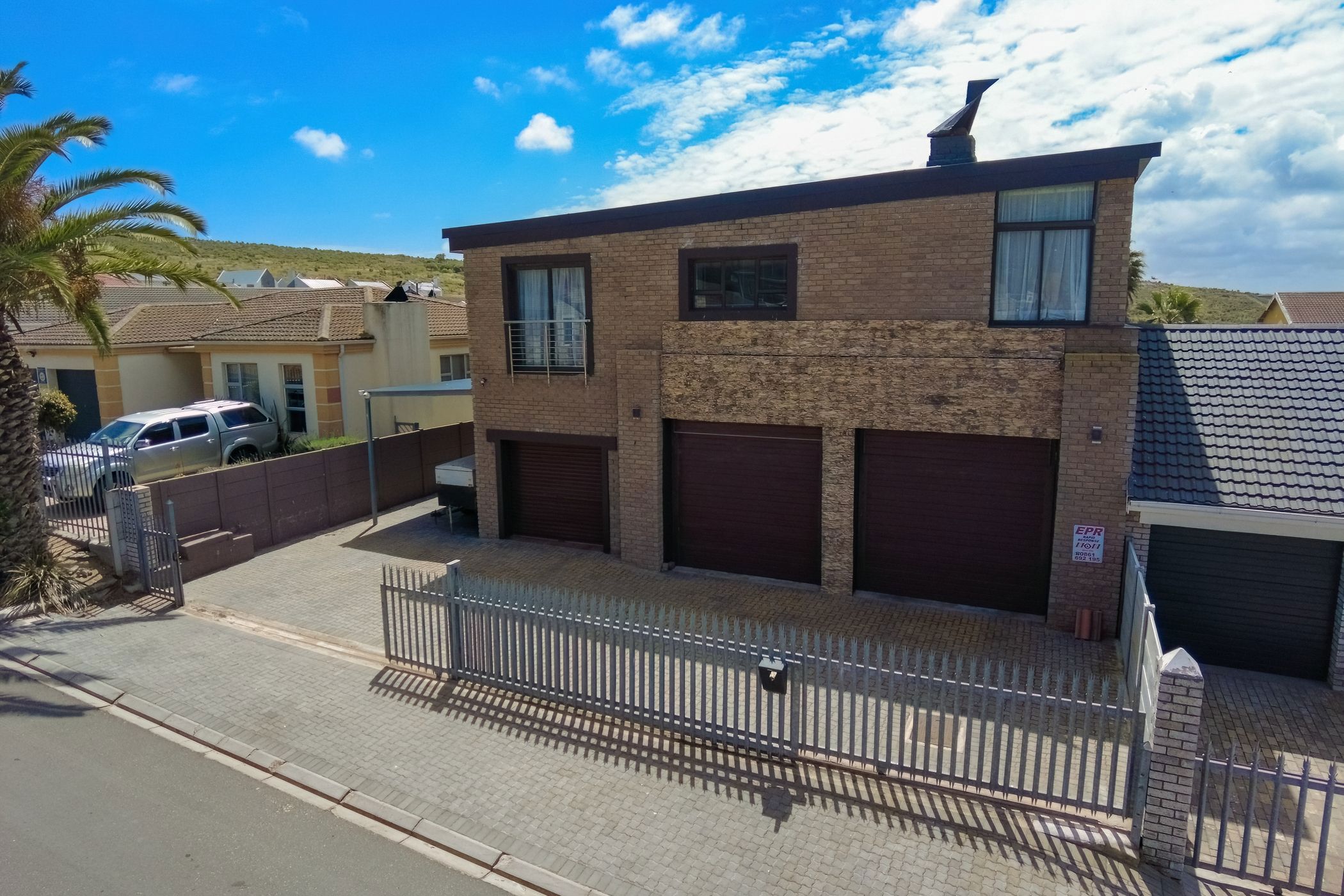 Double-storey house for sale in Saldanha Bay - LA1717491