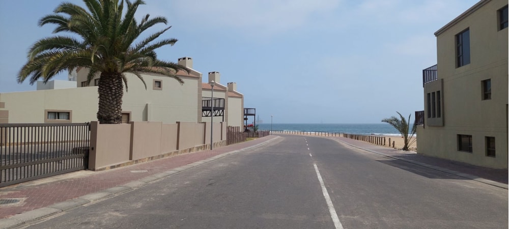 Apartment for sale in Long Beach, Namibia - 3NM1717264 Apartment for sale in Long Beach, Namibia - 3NM1717264