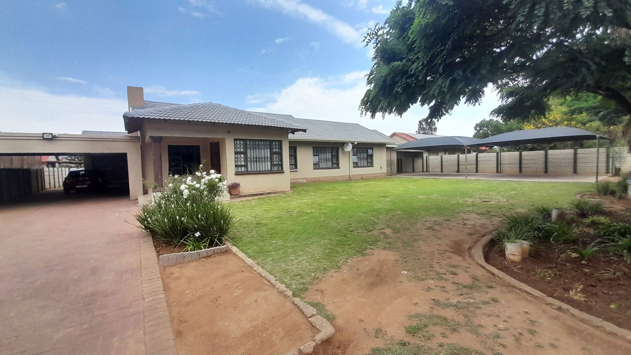 House for sale in Vanderbijlpark SE 6 - 1VT1717291