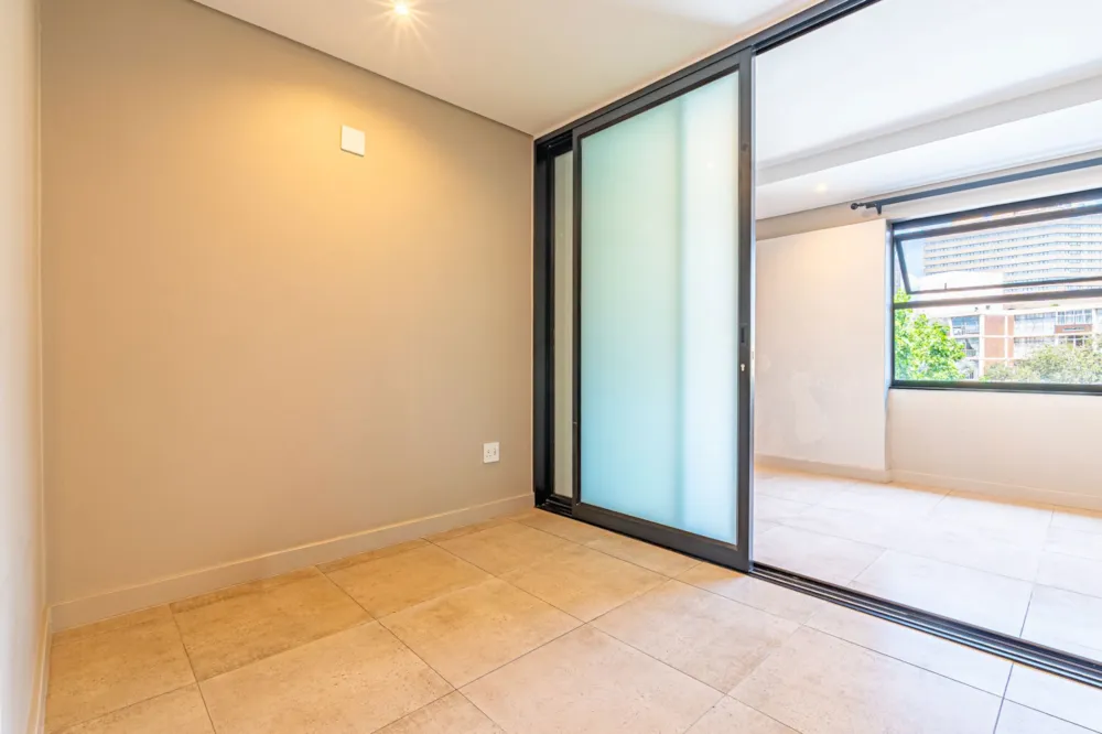 Apartment for sale in Sandown, Sandton - HP1717314 Apartment for sale in Sandown, Sandton - HP1717314