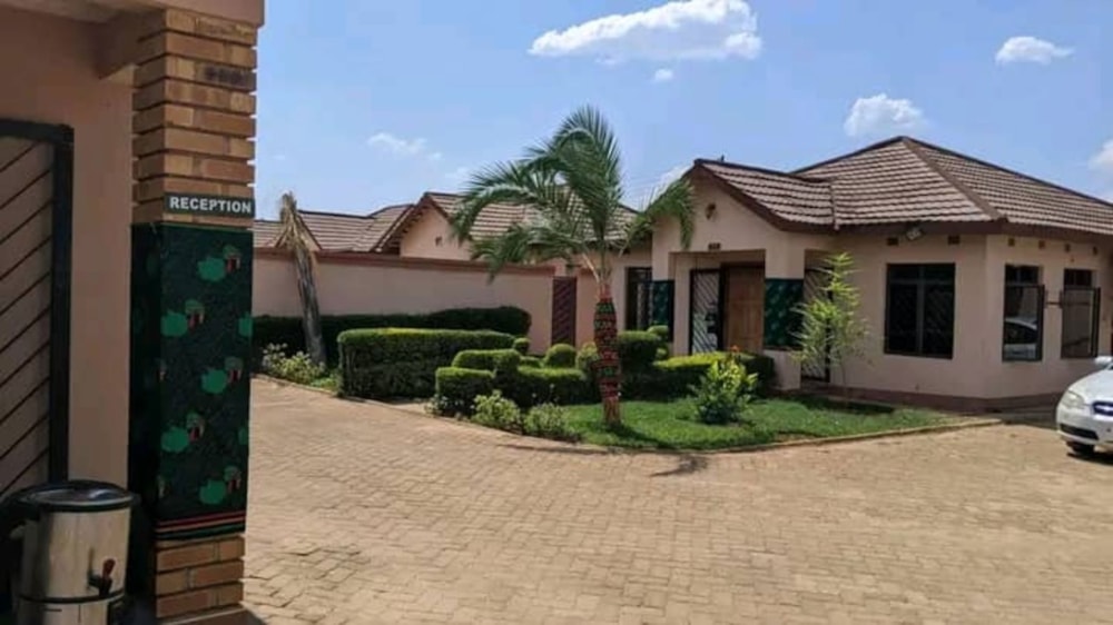 Hotel for sale in Chalala, Zambia - 3ZA1718362 Hotel for sale in Chalala, Zambia - 3ZA1718362