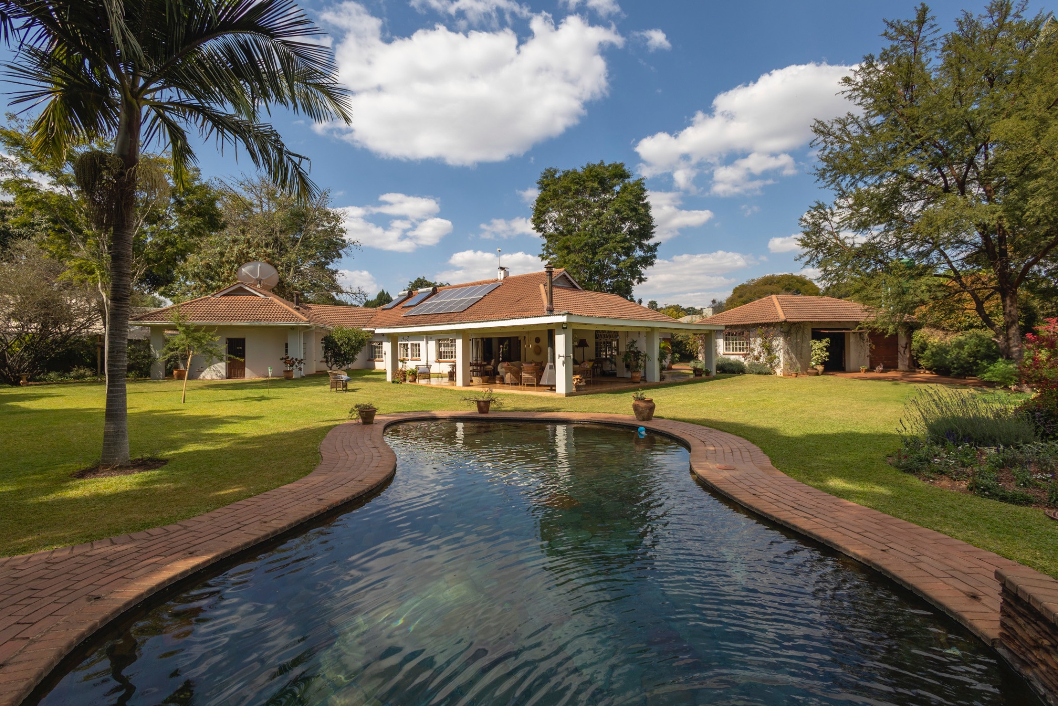 House for sale in Highlands, Zimbabwe - 3ZB1717353