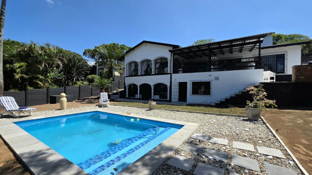 House for sale in Uvongo - 1PSH1717422