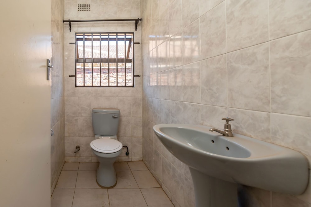 House for sale in Westgate, Harare West, Zimbabwe - 3ZB1717374