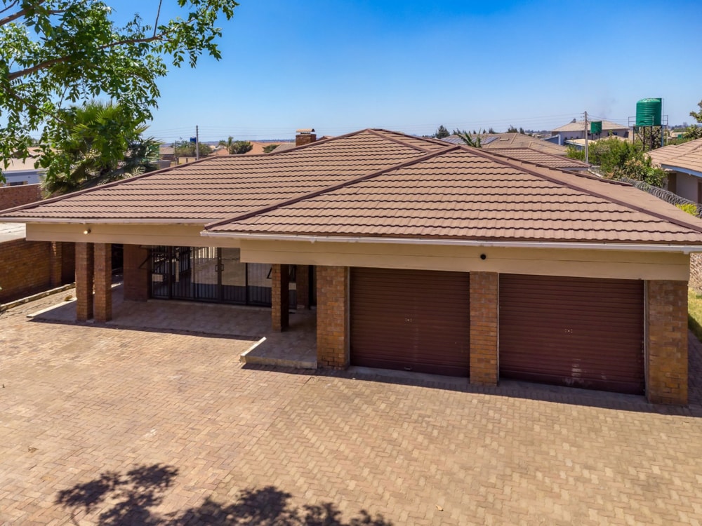 House for sale in Westgate, Harare West, Zimbabwe - 3ZB1717374