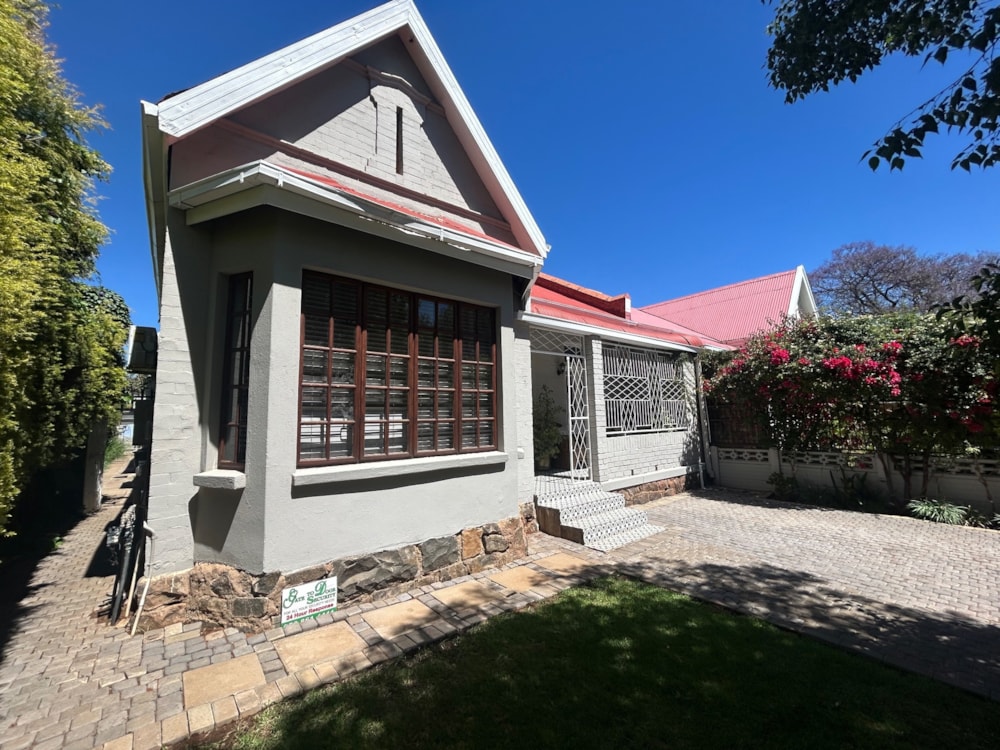 House for sale in Memorial Road Area - 1KJ1717396