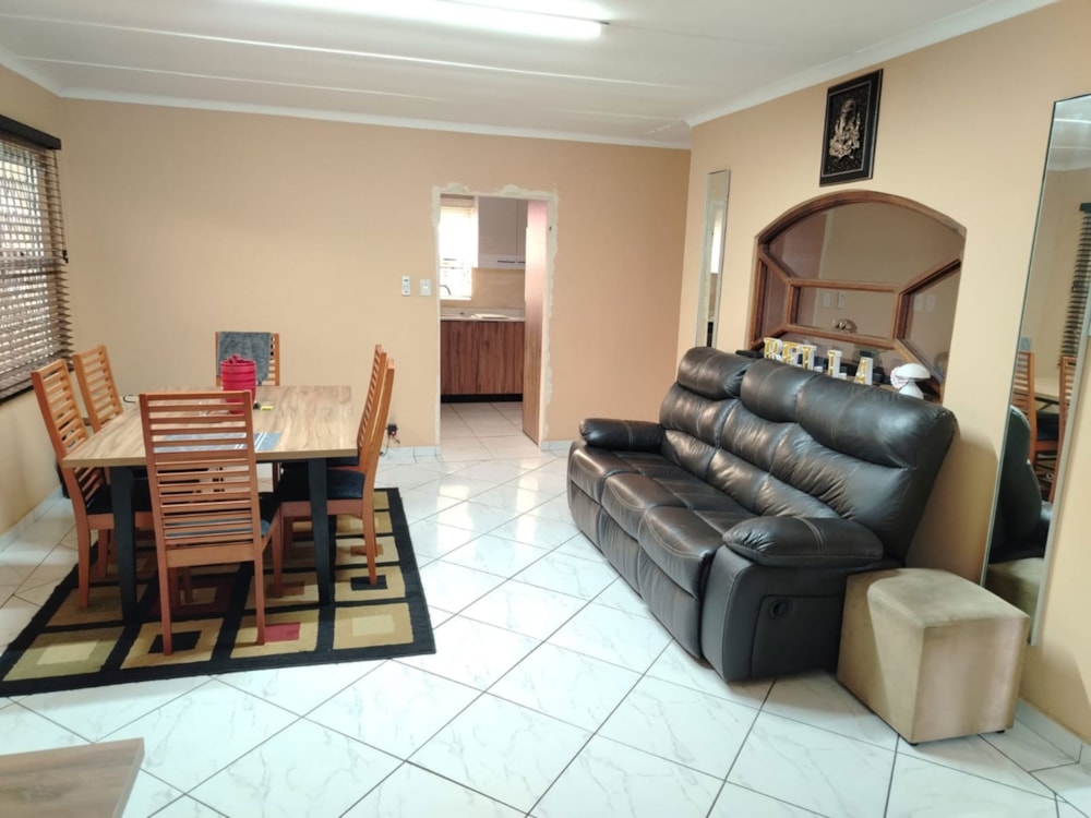 Apartment for sale in Woodview - 1DA1717413 Apartment for sale in Woodview - 1DA1717413