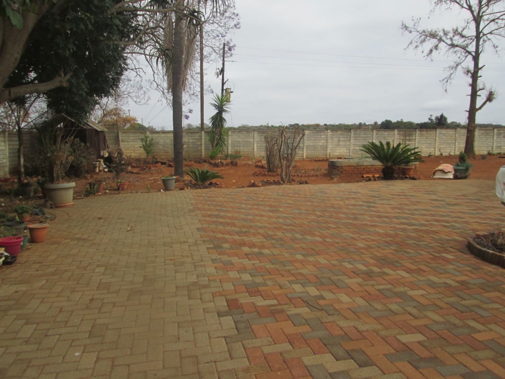 Smallholding for sale in Baskoppies AH - 1PS1717446 Smallholding for sale in Baskoppies AH - 1PS1717446