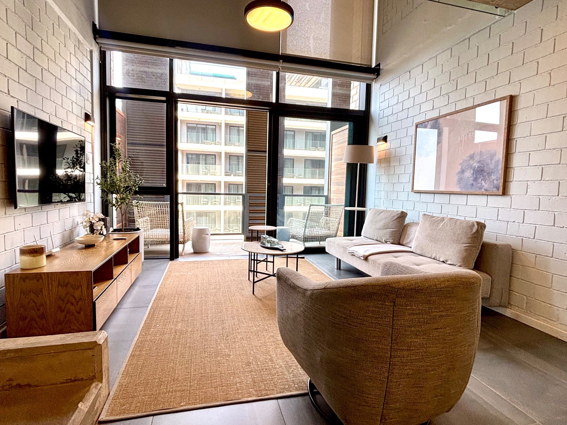 Apartment sold in Ridgeside - 1ND1717437