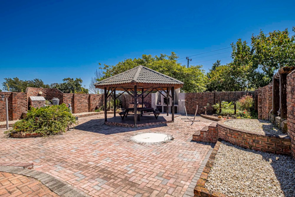 House for sale in Theescombe - 1PLZ1717773 House for sale in Theescombe - 1PLZ1717773